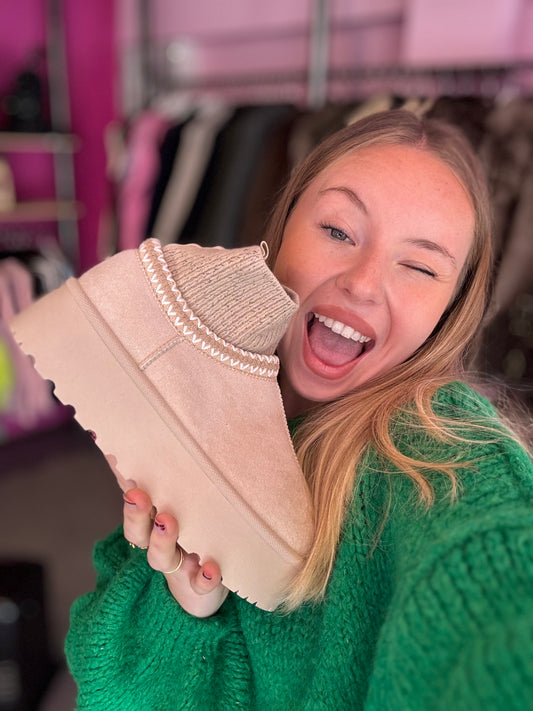 Chaussures Cozy Beige chaussettes