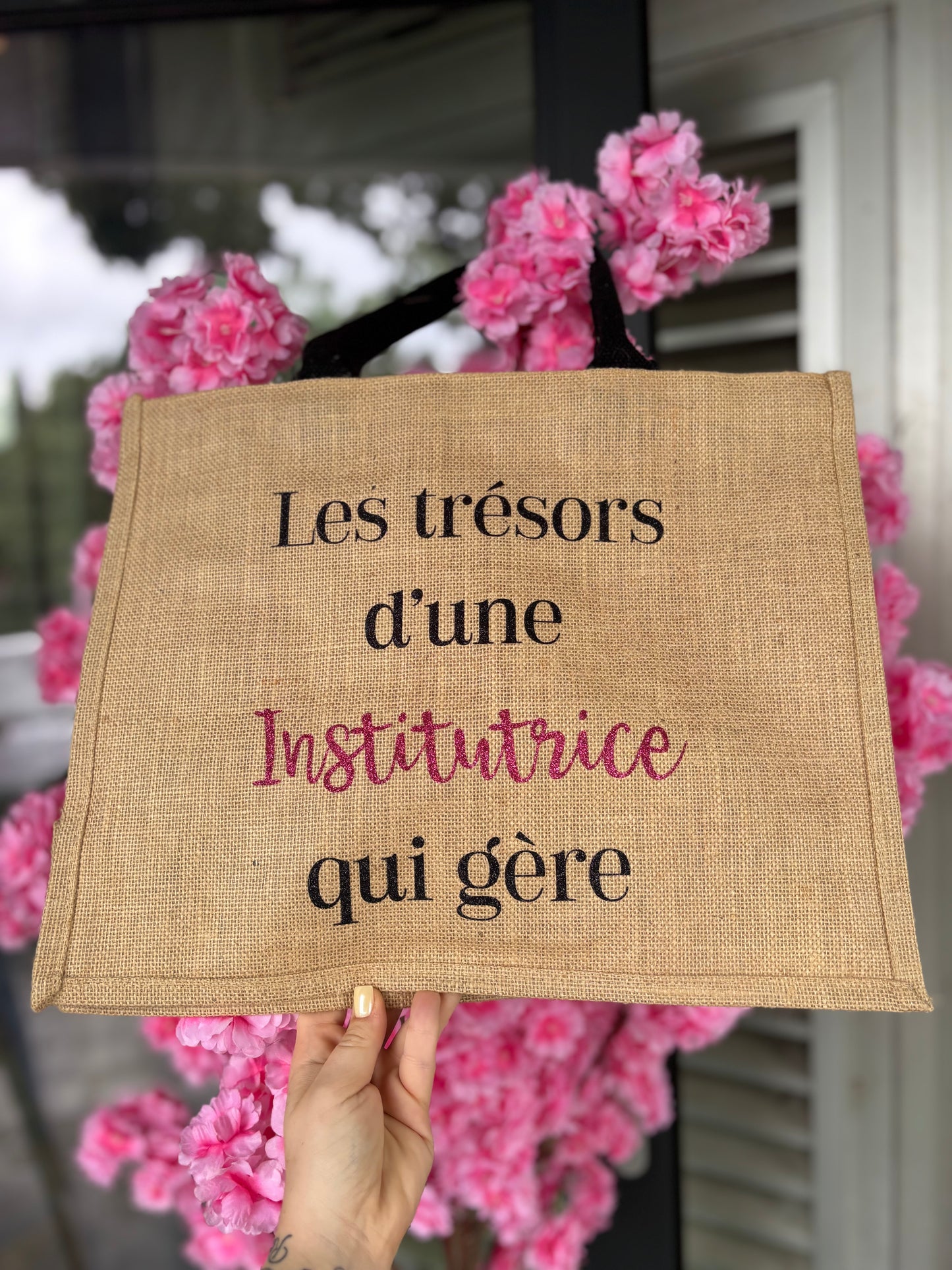 Grand sac en jute les trésor d’une institutrice beige
