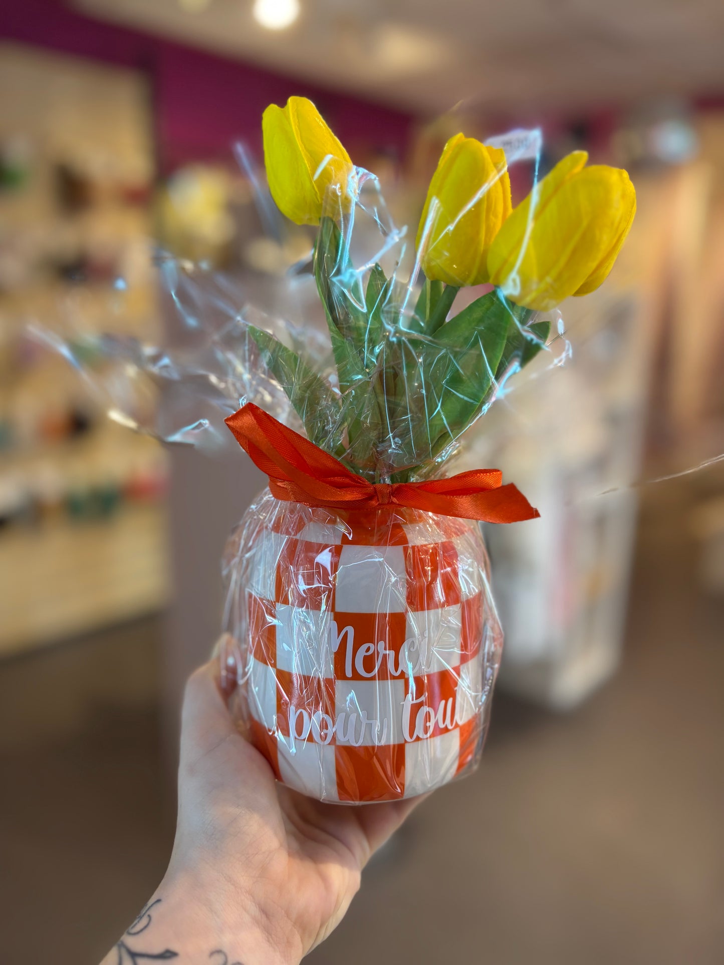 Vase à carreaux orange et blanc merci pour tout