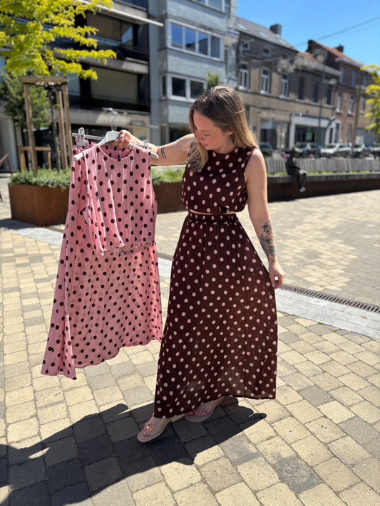 Ensemble à pois légèrement pailletés