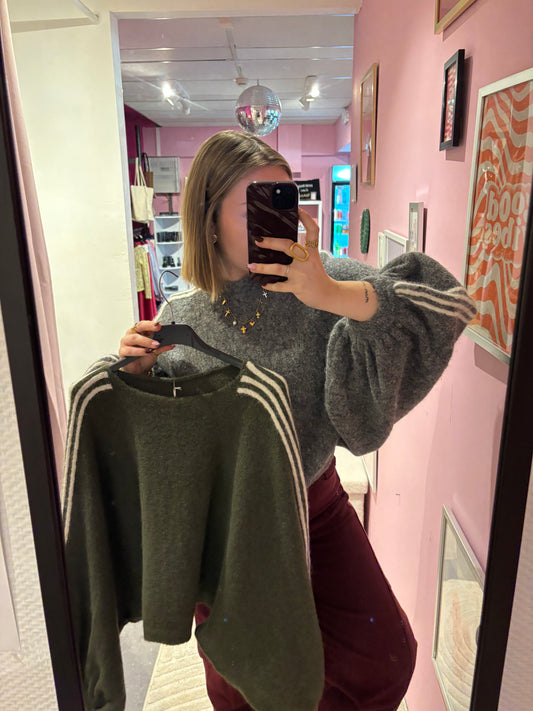 Pull Ivy chauve souris divers coloris