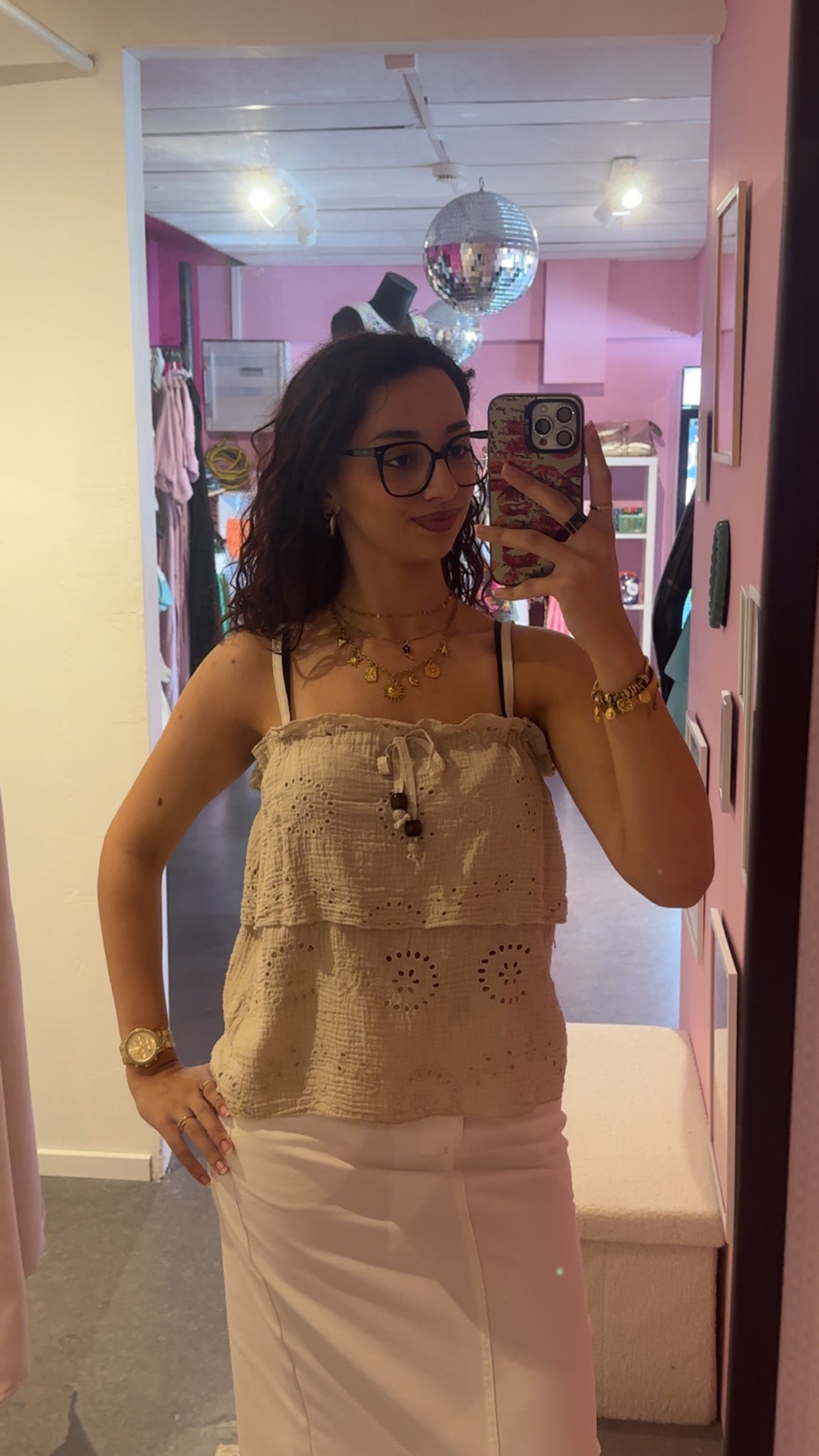 Top broderie beige