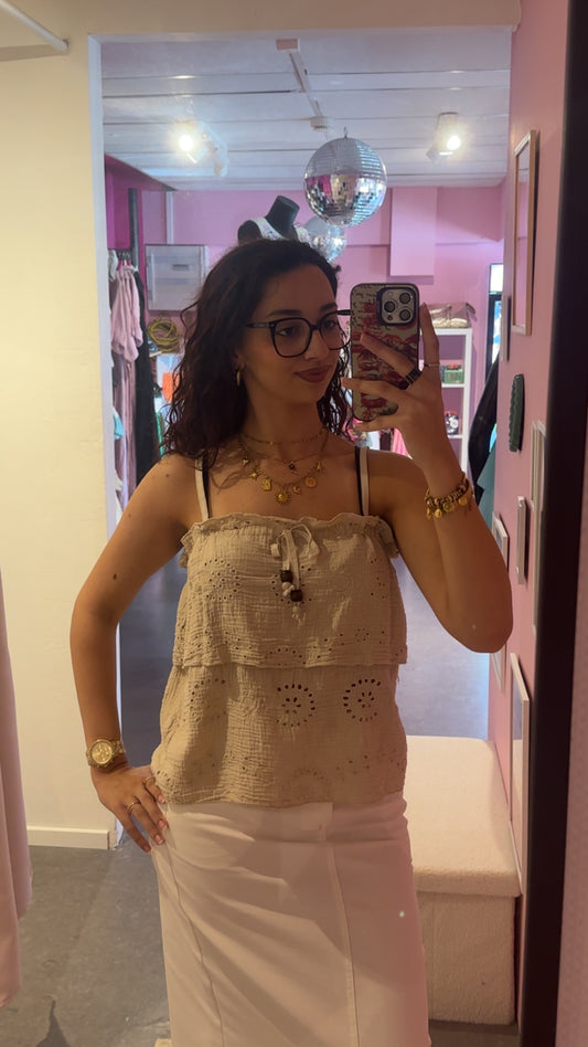 Top broderie beige