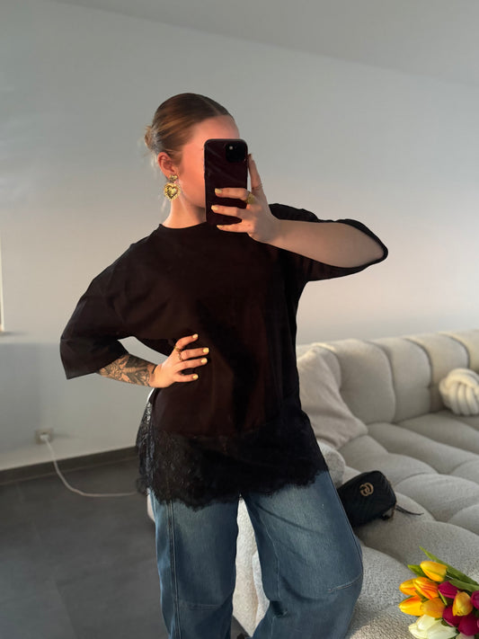T shirt Juliette noir dentelle