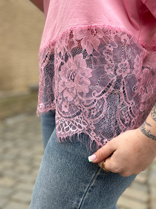 T-shirt Juliette rose dentelle