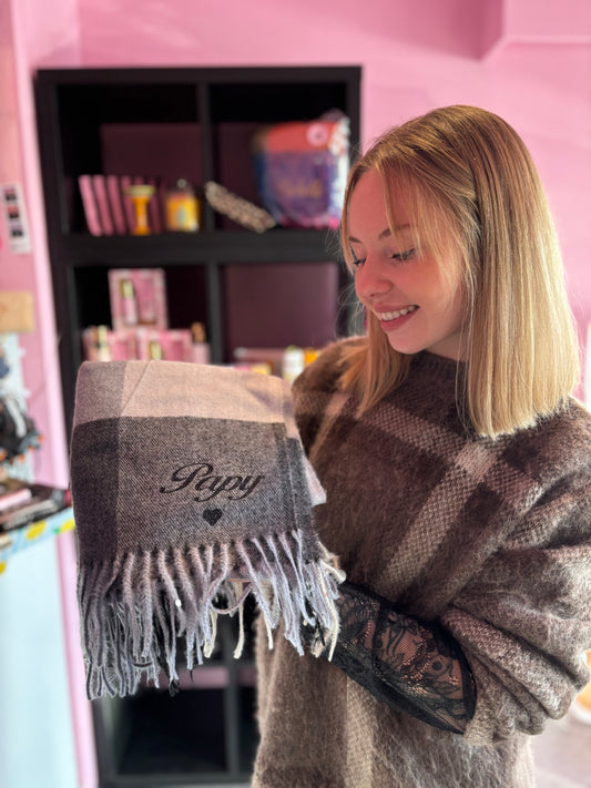 Écharpe papy à carreaux