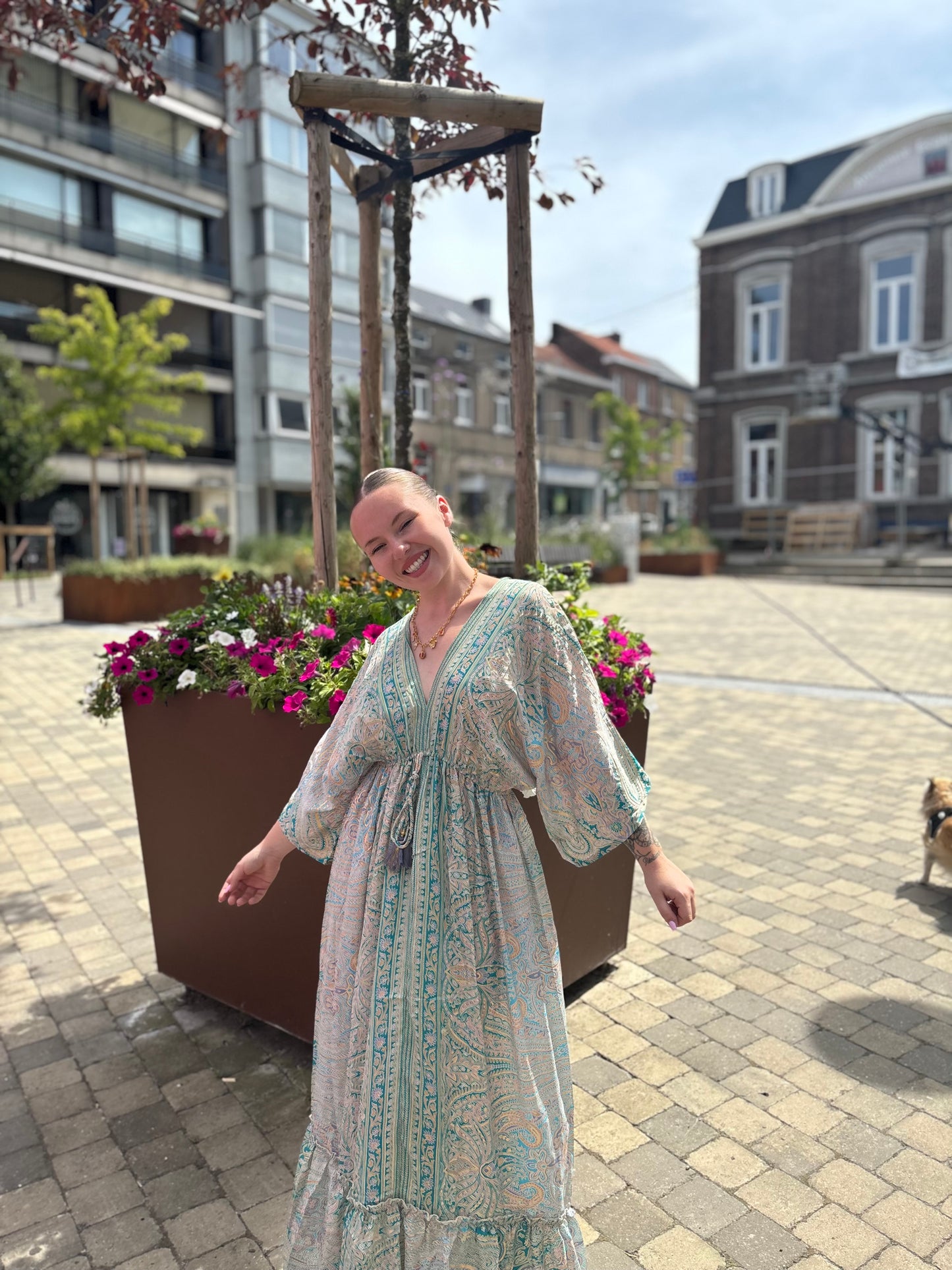 Robe bohemian bleue et dorée