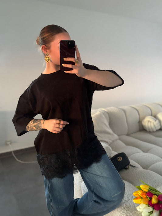 T shirt Juliette noir dentelle