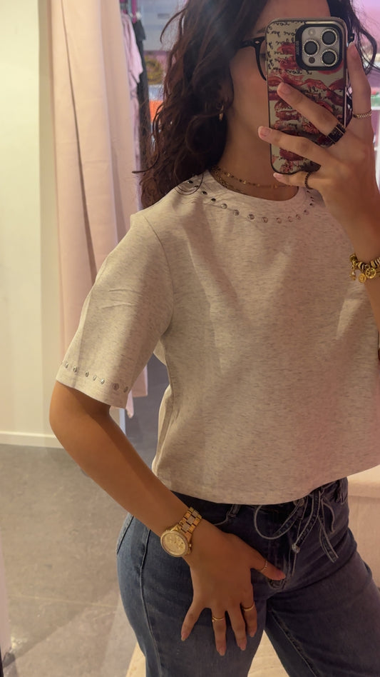 T-shirt à clous gris