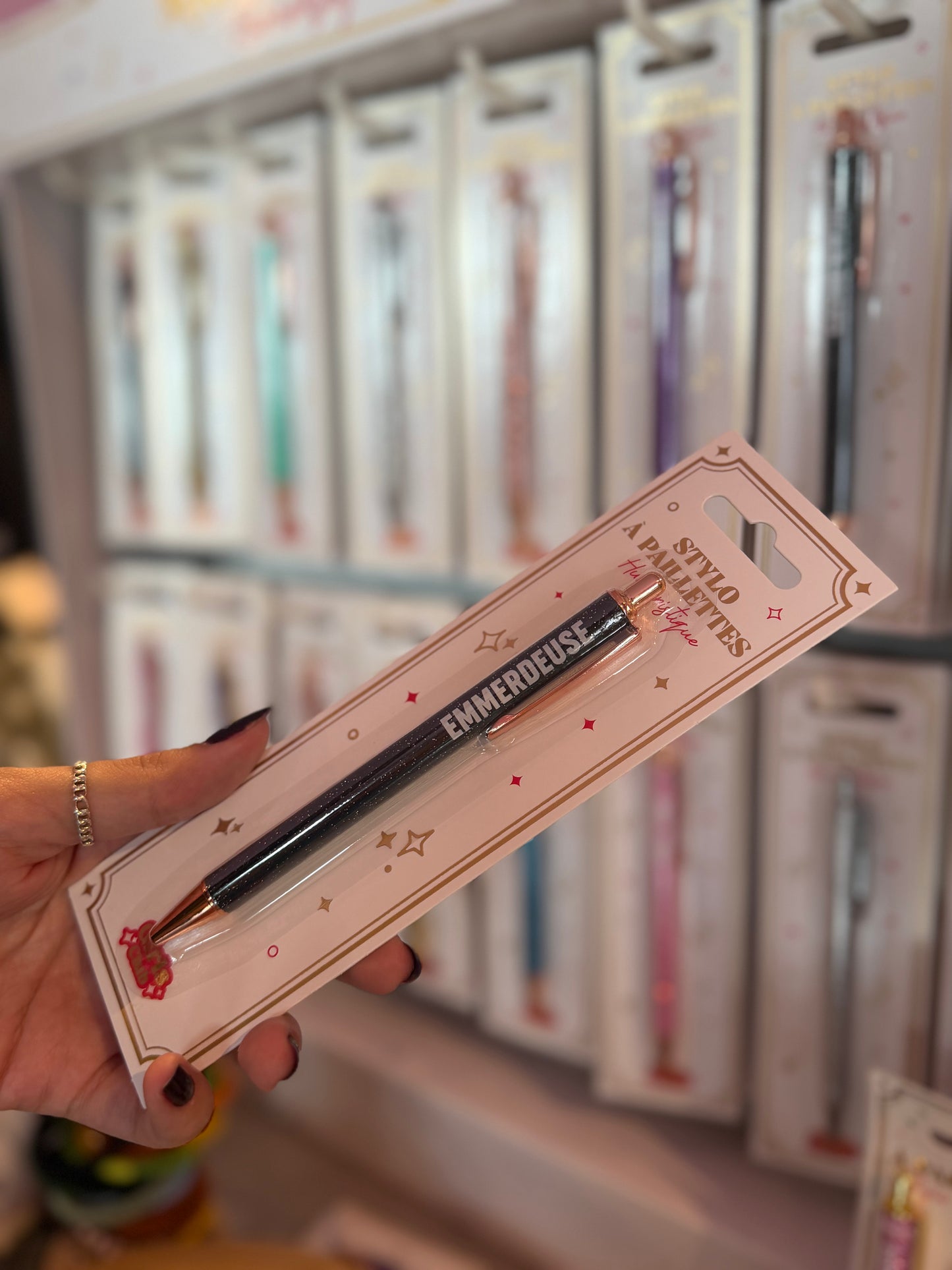 Bic à paillettes - emmerdeuse