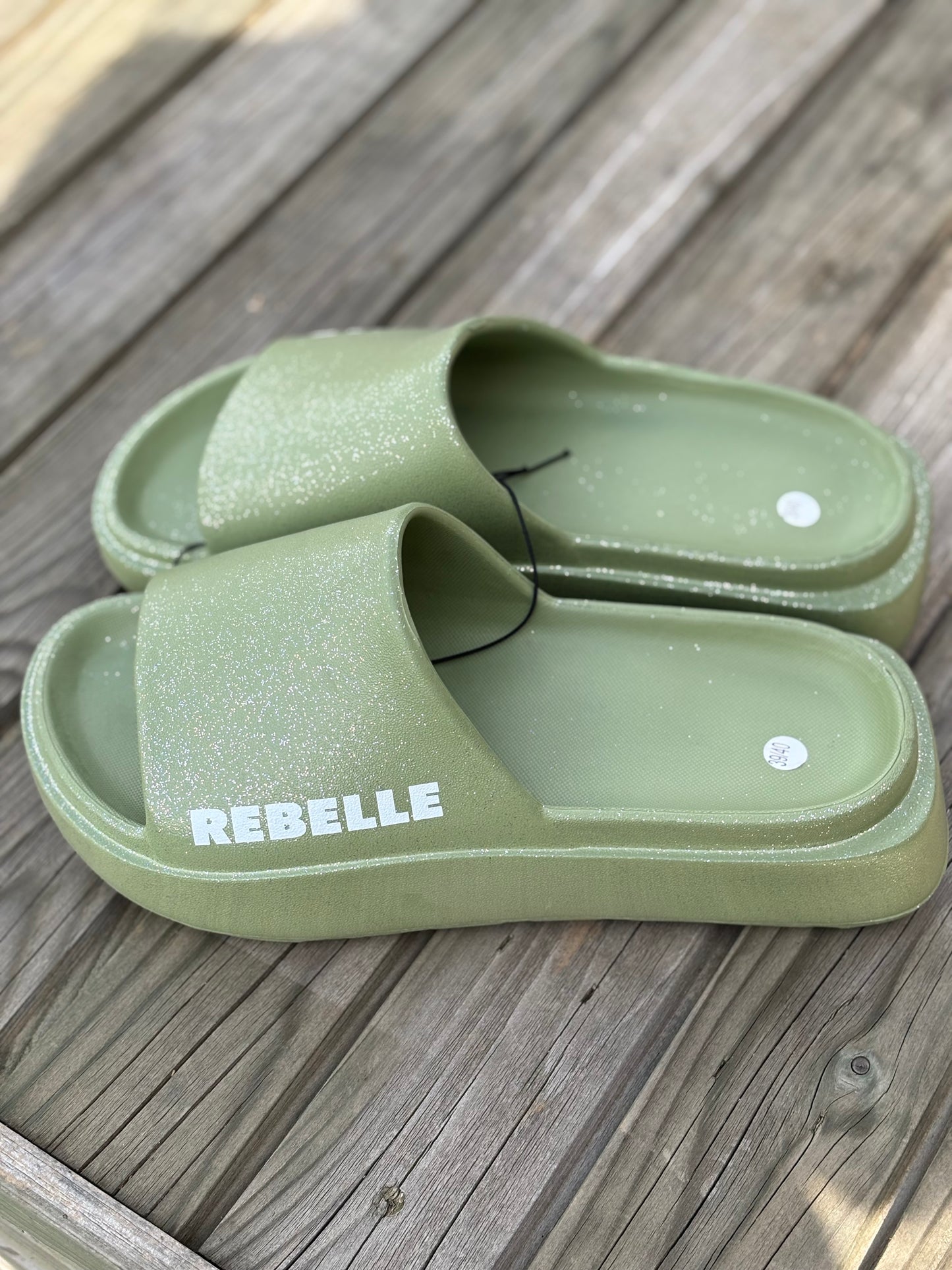 Claquette à paillettes rebelle kaki