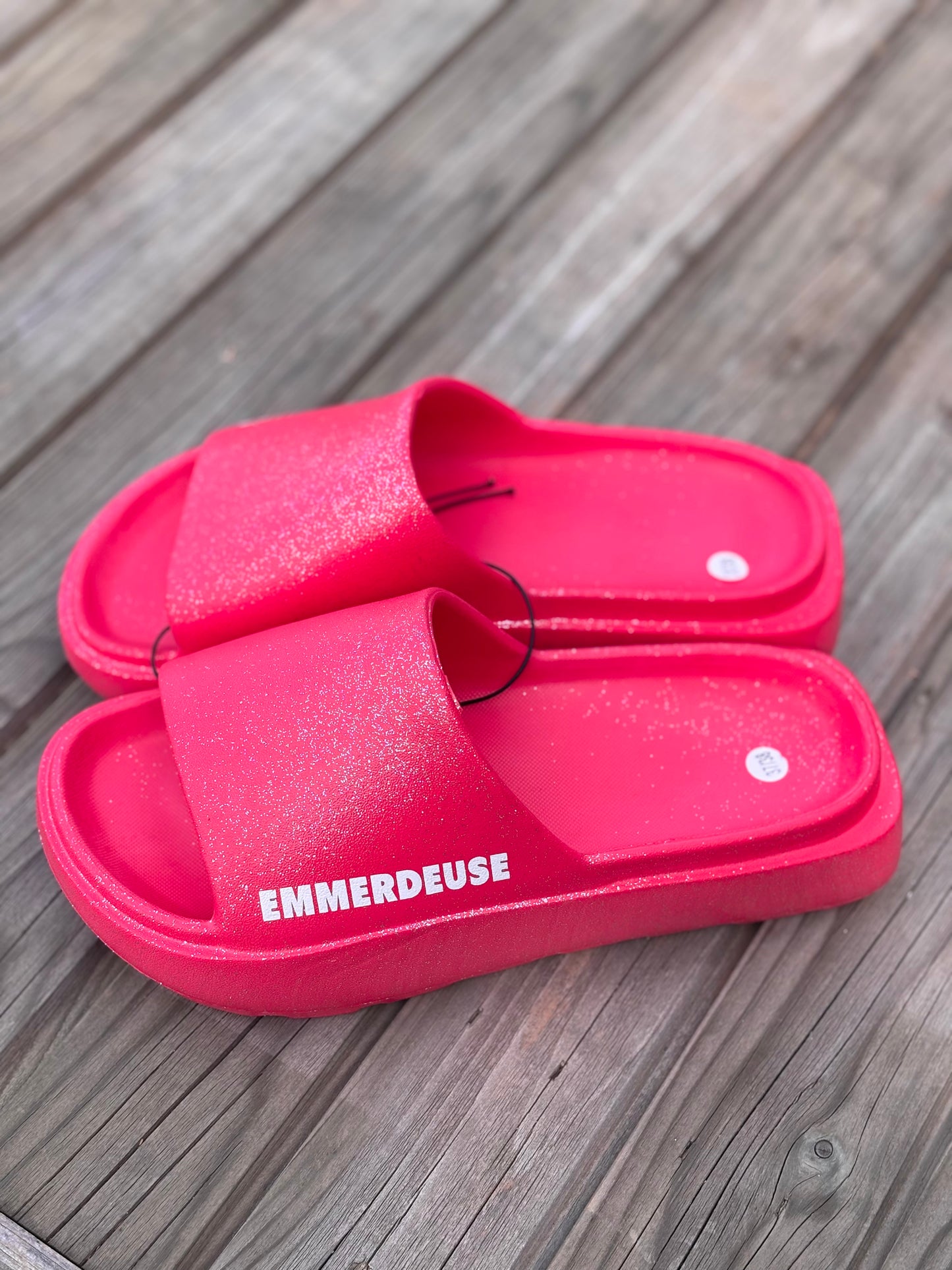 Claquette à paillettes emmerdeuse fushia