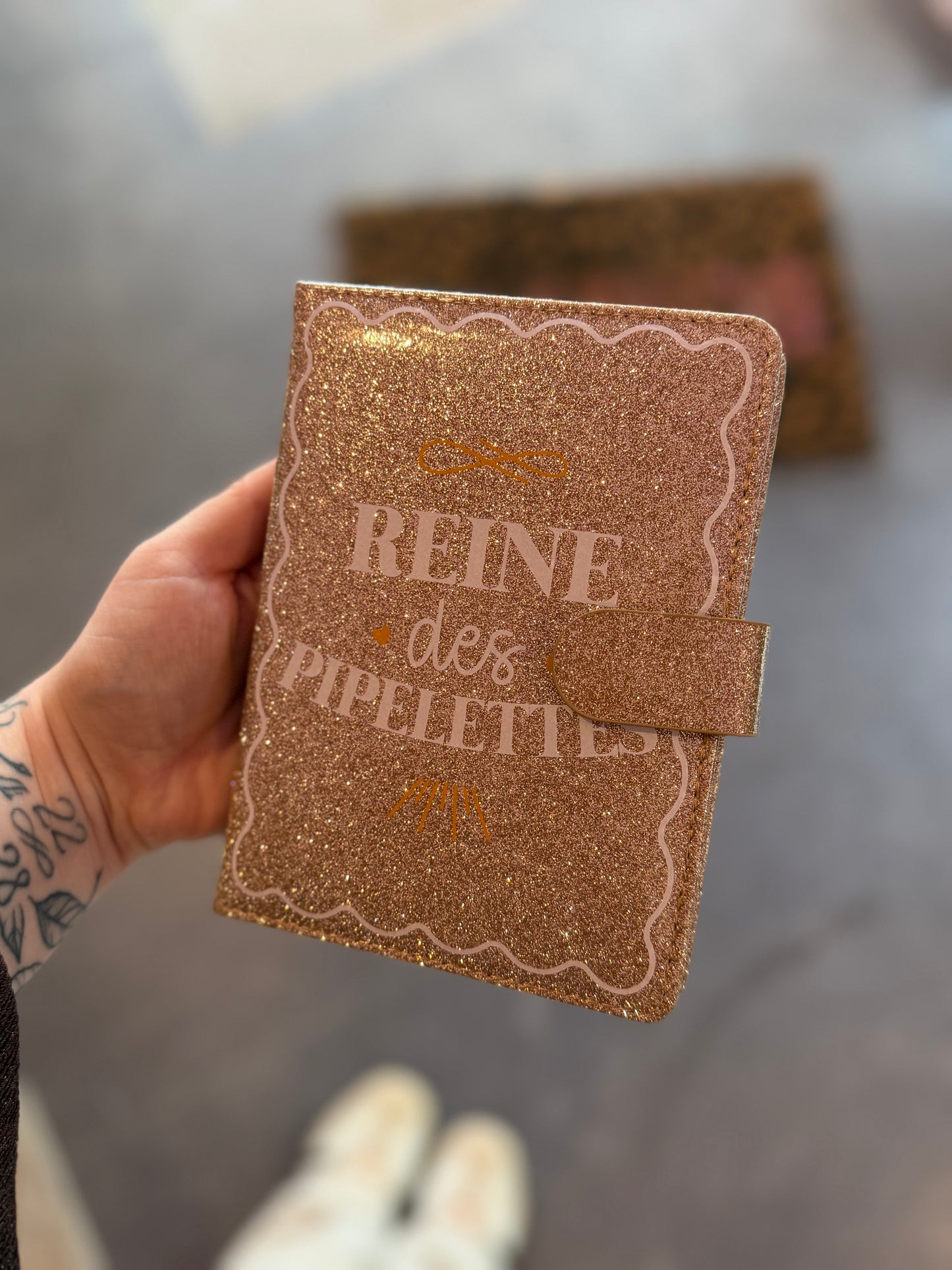 Carnet à paillettes Reine des pipelettes